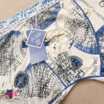 شورت مردانه نیم پا طرح کره زمین