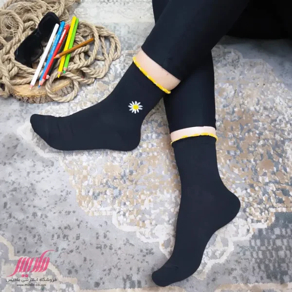 جوراب زنانه نخی ساق کوتاه طرح بابونه
