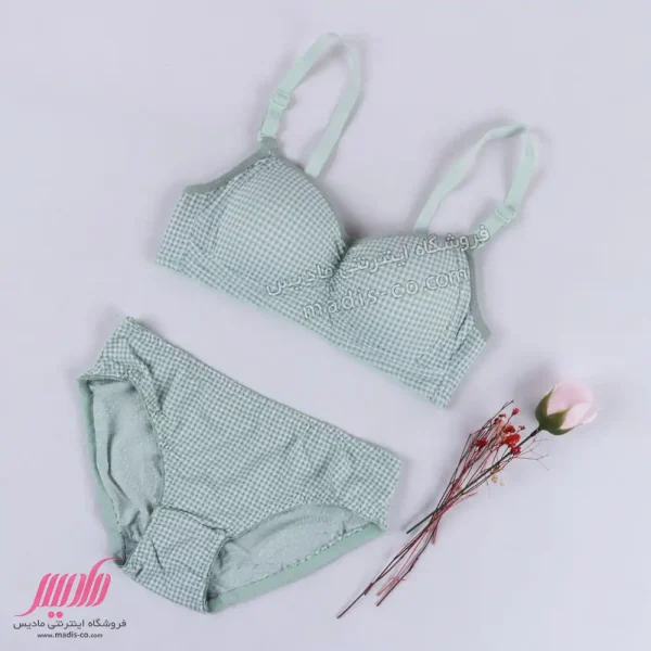 ست دخترانه اسفنجی نخی چهارخونه سبز