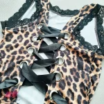 بادی زنانه پشت پانچی پلنگی