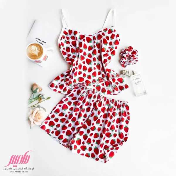 ست تاپ شورتک زنانه ساتن طرح توت فرنگی